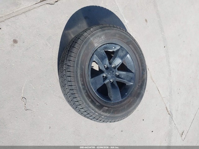 44334789 :رقم المزاد ، 1C6RR6TT6LS124232 vin ، 2020 Ram 1500 Classic Slt  4x2 6'4 Box مزاد بيع