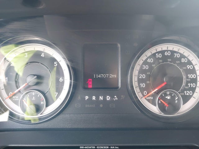 44334789 :رقم المزاد ، 1C6RR6TT6LS124232 vin ، 2020 Ram 1500 Classic Slt  4x2 6'4 Box مزاد بيع