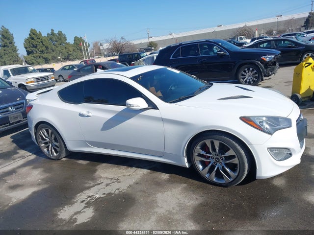 KMHHU6KJXGU131273 Hyundai Genesis