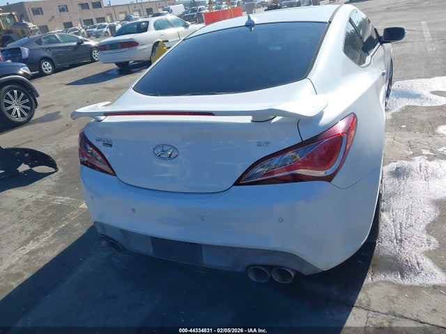 KMHHU6KJXGU131273 Hyundai Genesis