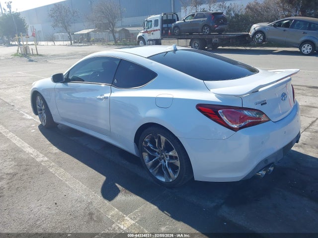 KMHHU6KJXGU131273 Hyundai Genesis