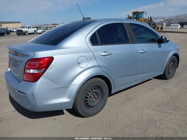 1G1JB5SH2H4142846 Chevrolet Sonic Ls Auto