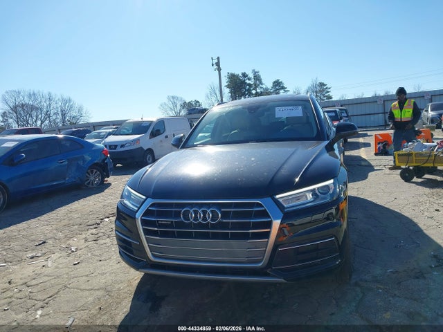 2018 Audi Q5 2.0t Premium/2.0t Tech Premium მანქანა იყიდება აუქციონზე, vin: WA1ANAFY0J2213880, აუქციონის ნომერი: 44334859