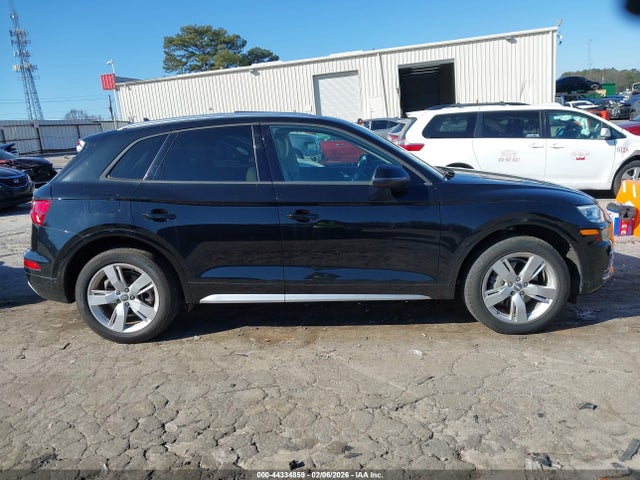 2018 Audi Q5 2.0t Premium/2.0t Tech Premium მანქანა იყიდება აუქციონზე, vin: WA1ANAFY0J2213880, აუქციონის ნომერი: 44334859