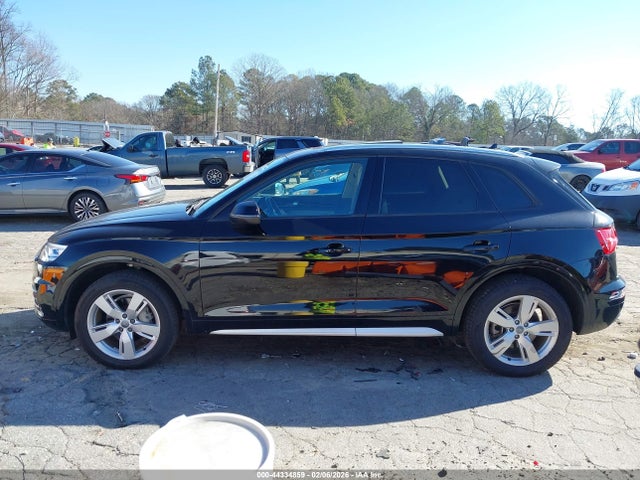 2018 Audi Q5 2.0t Premium/2.0t Tech Premium მანქანა იყიდება აუქციონზე, vin: WA1ANAFY0J2213880, აუქციონის ნომერი: 44334859