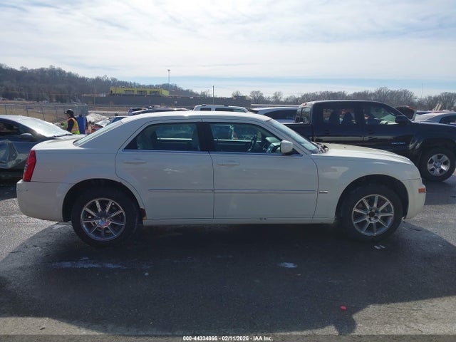 Продаж на аукціоні авто 2009 Chrysler 300 Touring/signature Series, vin: 2C3KK53V79H600860, номер лоту: 44334866