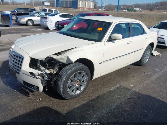 Продаж на аукціоні авто 2009 Chrysler 300 Touring/signature Series, vin: 2C3KK53V79H600860, номер лоту: 44334866