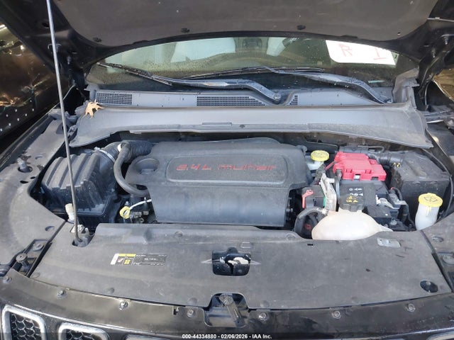 44334880 :رقم المزاد ، 3C4NJCBB6KT730651 vin ، 2019 Jeep Compass Sun And Wheel Fwd مزاد بيع