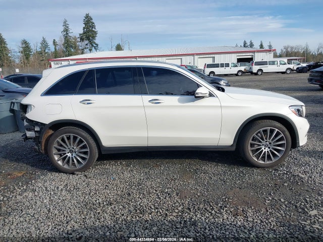 WDC0G4KB5JF402252 Mercedes-Benz Glc 300 4matic