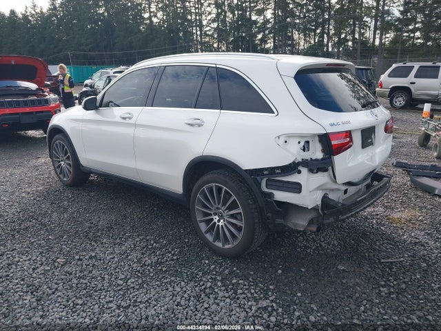 WDC0G4KB5JF402252 Mercedes-Benz Glc 300 4matic