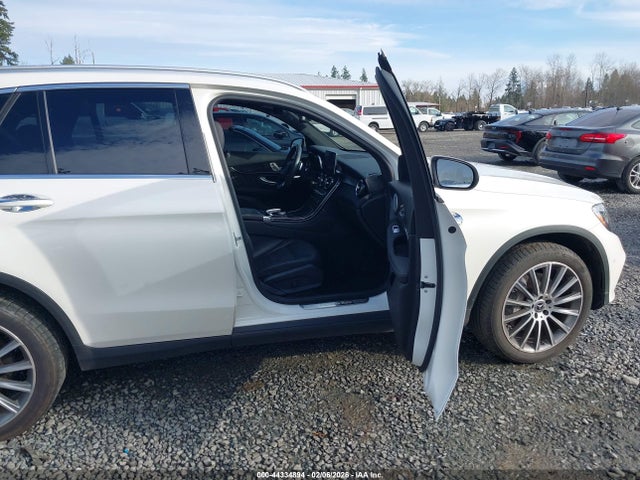 WDC0G4KB5JF402252 Mercedes-Benz Glc 300 4matic