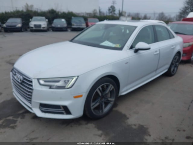 2017 AUDI A4 WAUENAF4XHN011946 Photo 1