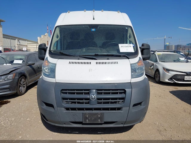 3C6URVJG2JE158758 RAM Promaster 3500 Cargo Van High Roof 159 Wb Ext