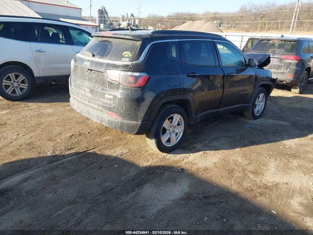 2022 JEEP COMPASS 3C4NJDBB6NT176456 Photo 3