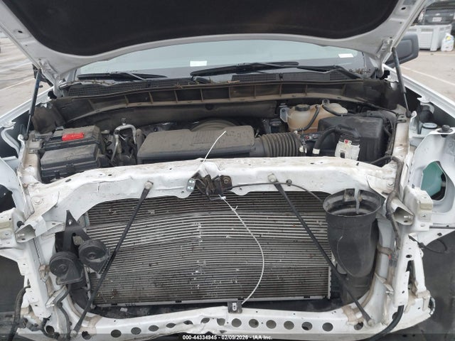 GMC Sierra 1500 4wd Short Box Elevation With 3sb 2024 3GTUUCED3RG217506 Image 10