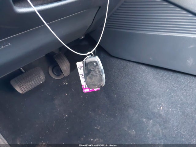 44335000 :رقم المزاد ، JF2BUPDD6TY451556 vin ، 2026 Subaru Outback Limited مزاد بيع