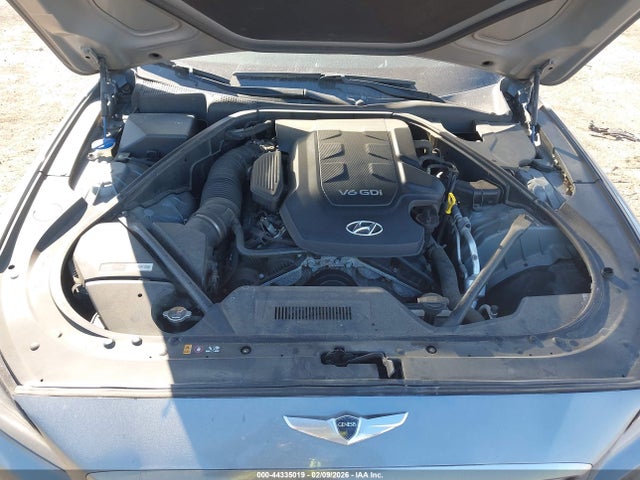 KMHGN4JE2GU142818 Hyundai Genesis 3.8