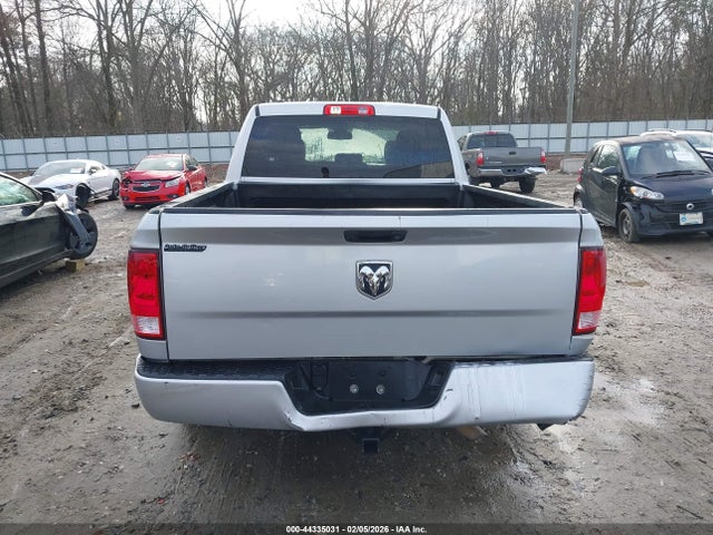 44335031 :رقم المزاد ، 1C6RR6FT1JS211271 vin ، 2018 Ram 1500 Express  4x2 6'4 Box مزاد بيع
