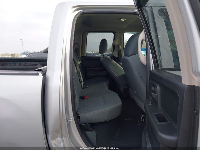44335031 :رقم المزاد ، 1C6RR6FT1JS211271 vin ، 2018 Ram 1500 Express  4x2 6'4 Box مزاد بيع