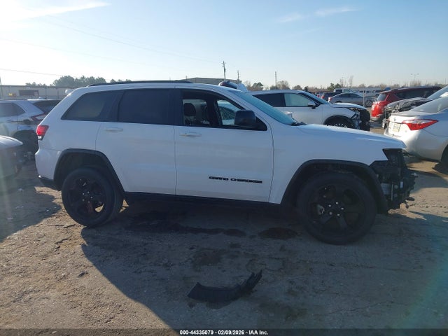 2019 Jeep Grand Cherokee Upland 4x2 მანქანა იყიდება აუქციონზე, vin: 1C4RJEAG1KC851593, აუქციონის ნომერი: 44335079