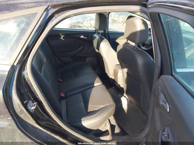 Ford Focus Titanium 2016 1FADP3N24GL216067 Image 8