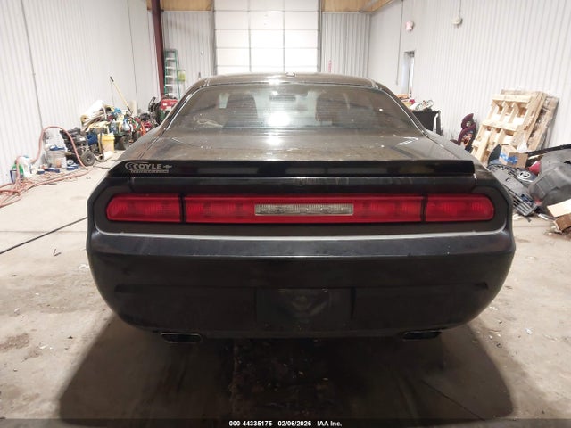 44335175 :رقم المزاد ، 2B3CJ5DT3BH571381 vin ، 2011 Dodge Challenger R/t مزاد بيع