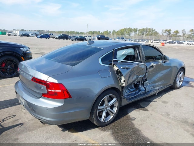 2018 VOLVO S90 LVY982AKXJP032127 Photo 3