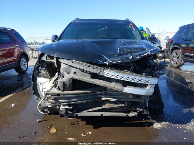 44335191 :رقم المزاد ، 1FM5K7D82EGB61887 vin ، 2014 Ford Explorer Xlt مزاد بيع