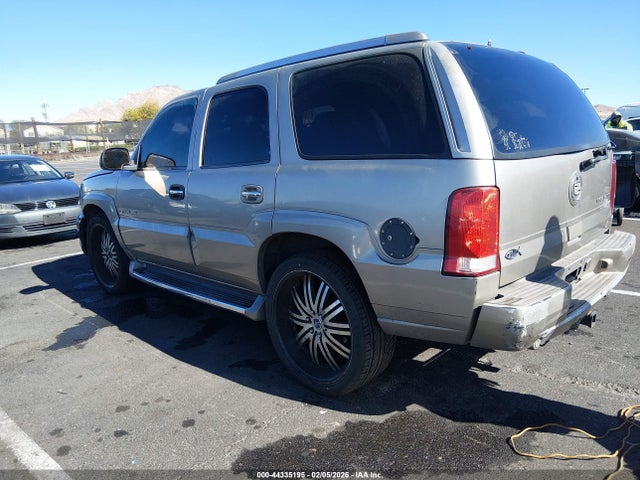 2002 CADILLAC ESCALADE 1GYEK63N32R102976 Photo 2