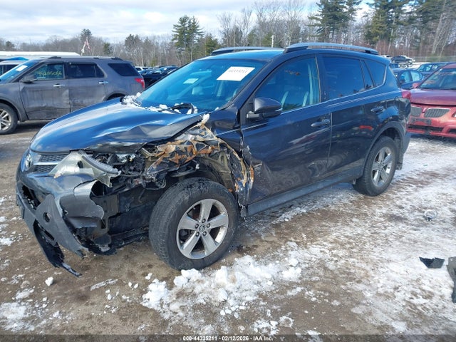 Toyota Rav4 Xle 2015 2T3RFREV0FW241334 Image 2