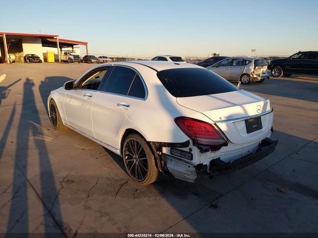W1KWF8DB1MR647193 Mercedes-Benz C 300 Sedan