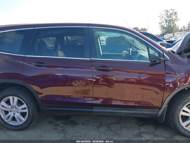 Honda PILOT LX 2017 5FNYF5H19HB028002 Image 13