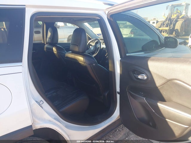 2019 Jeep Cherokee Latitude Plus Fwd მანქანა იყიდება აუქციონზე, vin: 1C4PJLLB6KD434445, აუქციონის ნომერი: 44335268