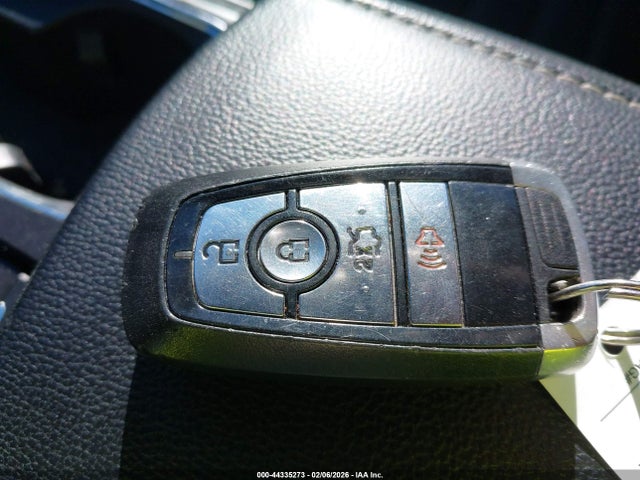 3FA6P0HD0JR223031 Ford FUSION SE