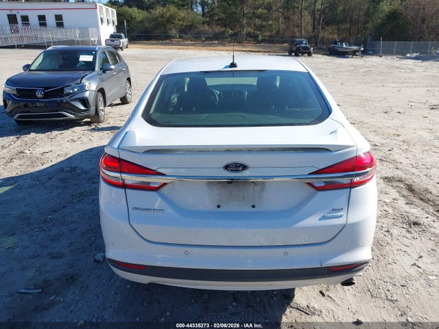 3FA6P0HD0JR223031 Ford FUSION SE