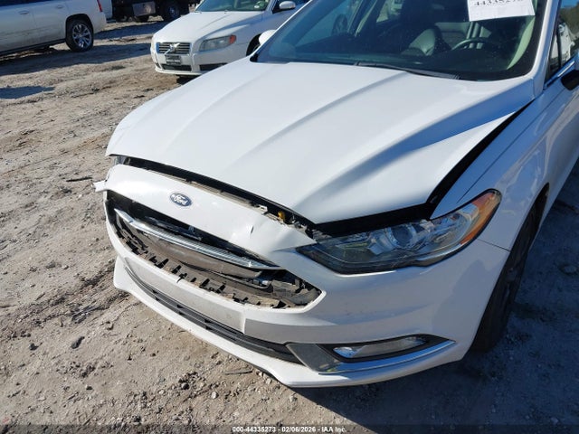 3FA6P0HD0JR223031 Ford FUSION SE