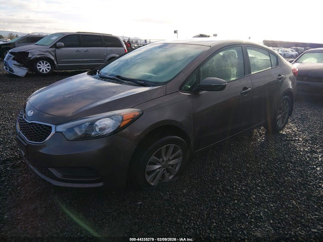 KIA FORTE LX 2014 KNAFX4A60E5178367 Image 2