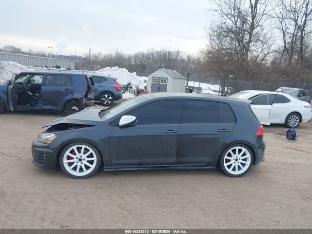 3VW4T7AU8FM099494 Volkswagen Golf Gti 2.0t Autobahn 4-door
