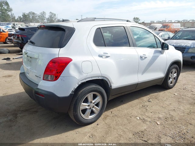 Chevrolet Trax Lt 2016 3GNCJLSB0GL142654 Image 4