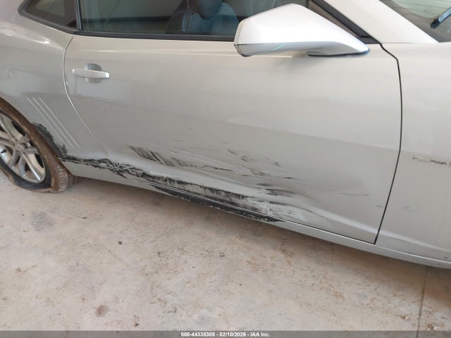 2015 Chevrolet Camaro 2ls მანქანა იყიდება აუქციონზე, vin: 2G1FB1E35F9306518, აუქციონის ნომერი: 44335305