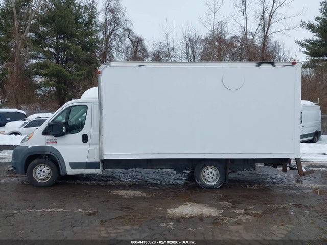 44335320 :رقم المزاد ، 3C7WRVMG5HE519393 vin ، 2017 Ram Promaster 3500 Cutaway Low Roof مزاد بيع