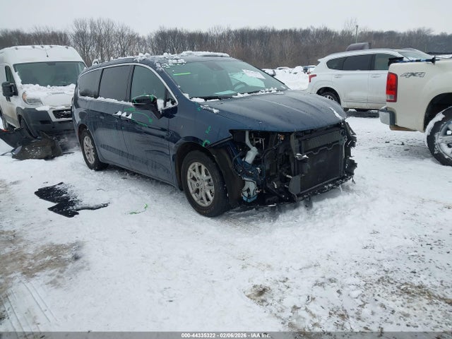 Продажа на аукционе авто 2025 Chrysler Pacifica Select, vin: 2C4RC1BG8SR527579, номер лота: 44335322