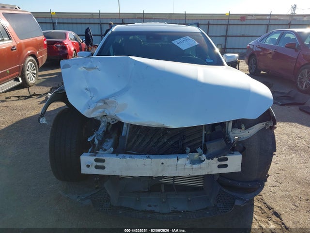 44335351 :رقم المزاد ، 1G6DN5RKXM0111880 vin ، 2021 Cadillac Ct5 Premium Luxury مزاد بيع