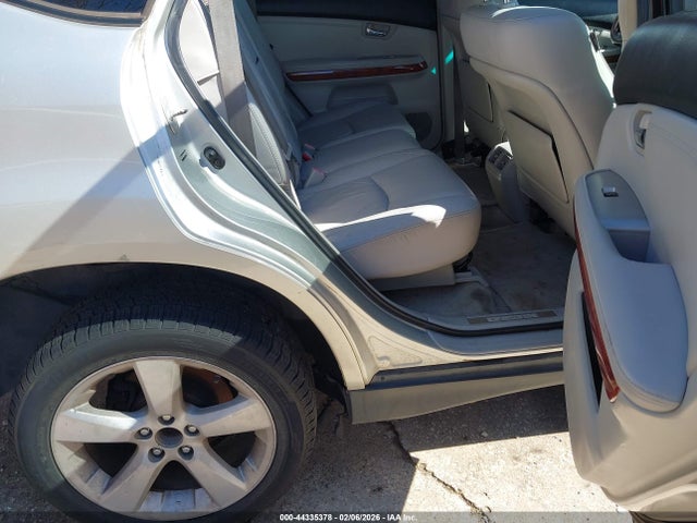 2005 Lexus Rx 330 მანქანა იყიდება აუქციონზე, vin: JTJGA31U450047146, აუქციონის ნომერი: 44335378