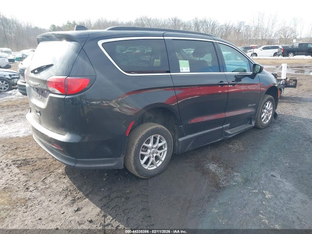 Продаж на аукціоні авто 2021 Chrysler Voyager Lxi, vin: 2C4RC1DG9MR565046, номер лоту: 44335386