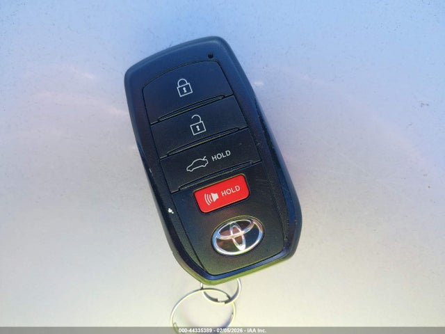 4T1DBADK1SU513858 Toyota CAMRY SE