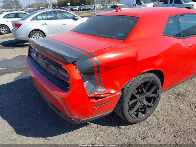 44335401 :رقم المزاد ، 2C3CDZFJ2GH301143 vin ، 2016 Dodge Challenger 392 Hemi Scat Pack Shaker مزاد بيع