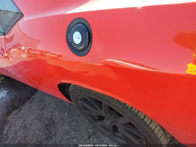 44335401 :رقم المزاد ، 2C3CDZFJ2GH301143 vin ، 2016 Dodge Challenger 392 Hemi Scat Pack Shaker مزاد بيع