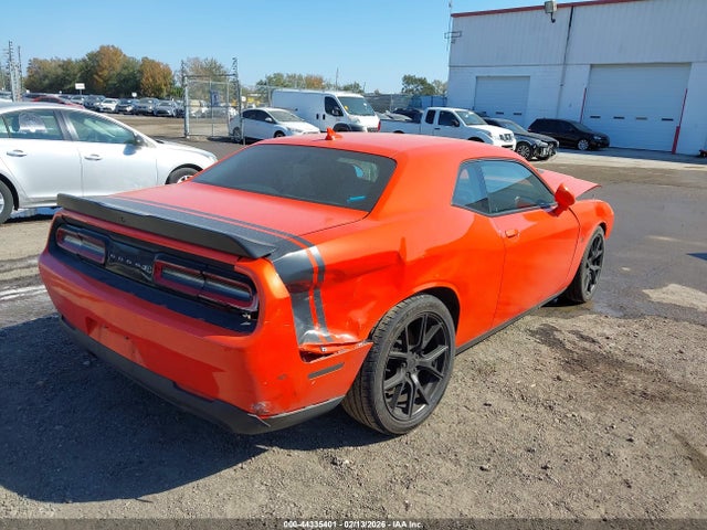 44335401 :رقم المزاد ، 2C3CDZFJ2GH301143 vin ، 2016 Dodge Challenger 392 Hemi Scat Pack Shaker مزاد بيع