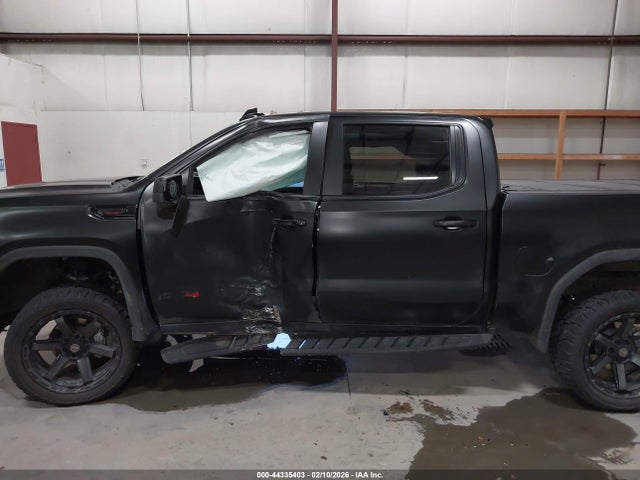 1GTUUEE85SZ290543 GMC Sierra 1500 4wd Short Box At4